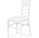 Balts "Chiavari" krēsls no polipropilēna.