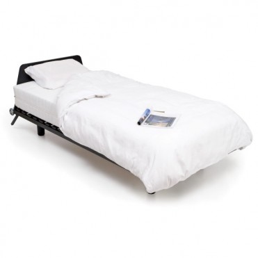 THE „JADE” UPRIGHT BED